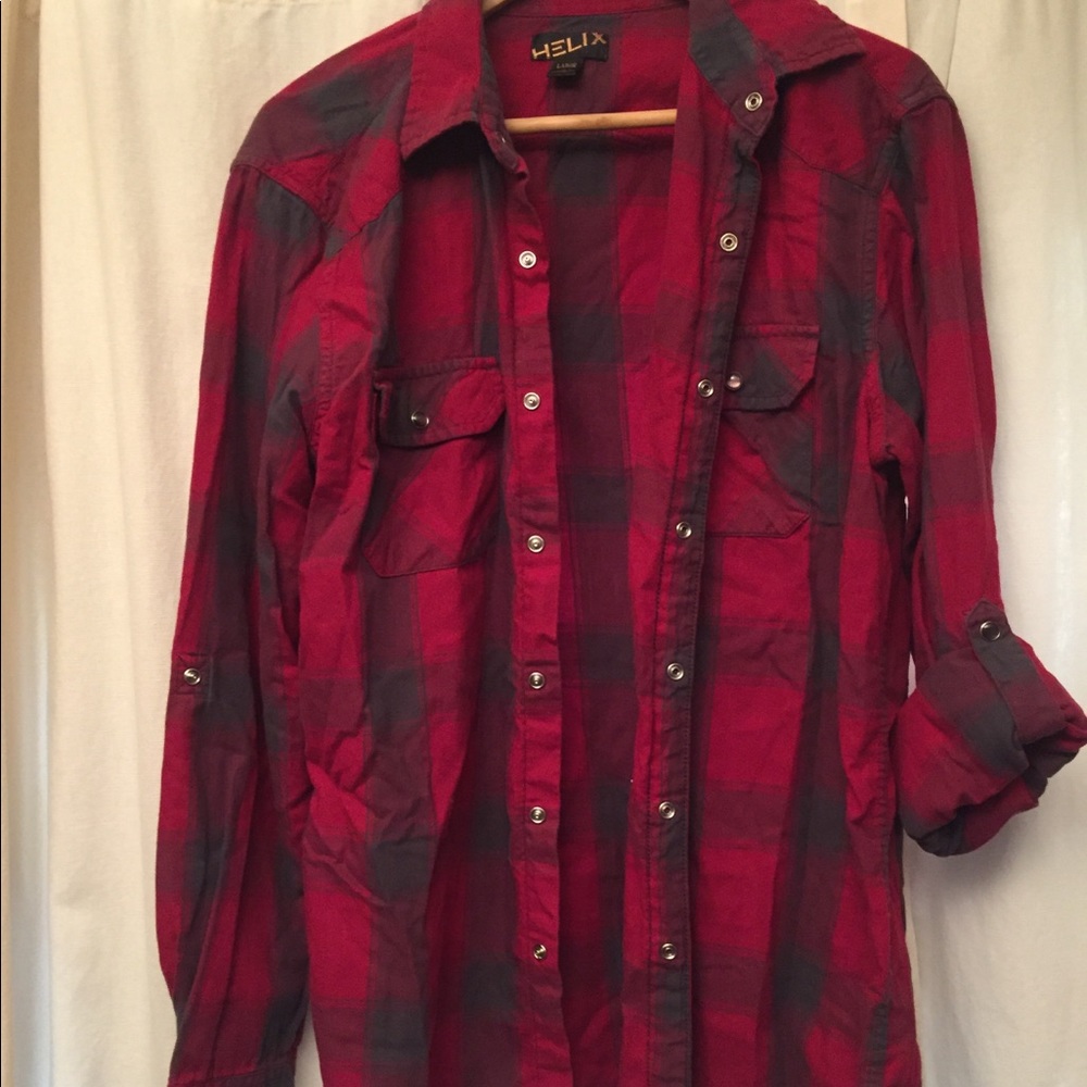 Plaid casual button down detailed buttons